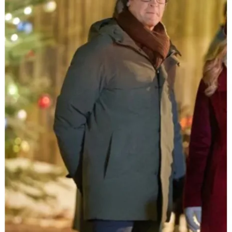 A-Not-So-Royal-Christmas-2023-Will-Kemp-Green-Jacket3.jpg A-Not-So-Royal-Christmas-2023-Will-Kemp-Green-Jacket3.jpg