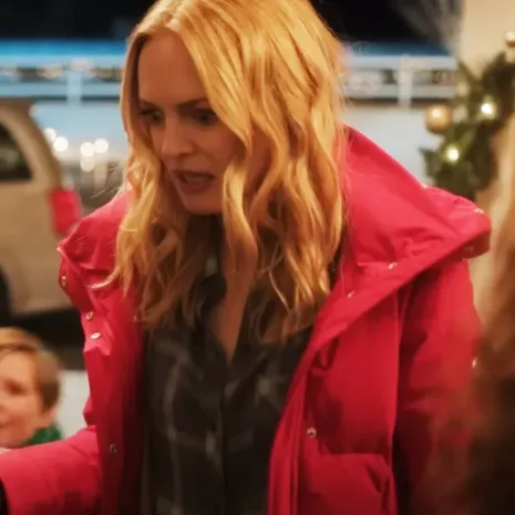 Best-Christmas-Ever-2023-Heather-Graham-Puffer-Jacket2.webp Best-Christmas-Ever-2023-Heather-Graham-Puffer-Jacket2.webp