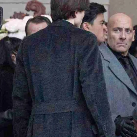 Bruce-Wayne-The-Batman-2022-Black-Coat.jpg Bruce-Wayne-The-Batman-2022-Black-Coat.jpg