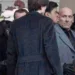 Bruce-Wayne-The-Batman-2022-Black-Coat.jpg
