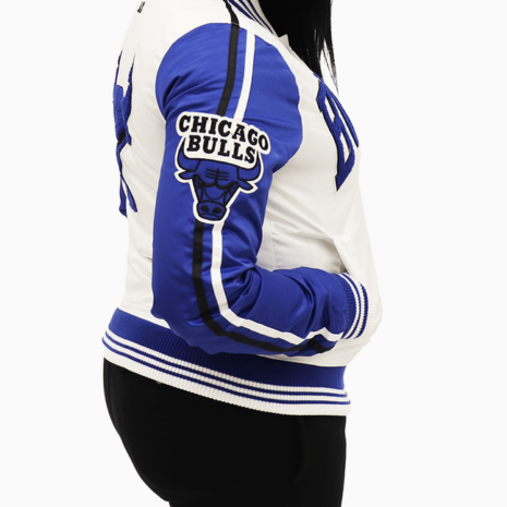 Chicago-Bulls-NBA-Blue-Jacket.png Chicago-Bulls-NBA-Blue-Jacket.png