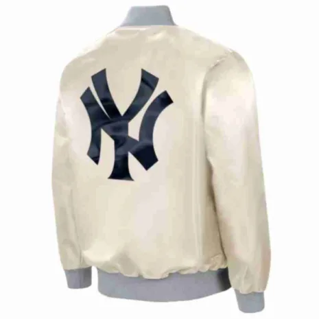 Cream-New-York-Yankees-Ambassador-Satin-Jackets.jpg Cream-New-York-Yankees-Ambassador-Satin-Jackets.jpg