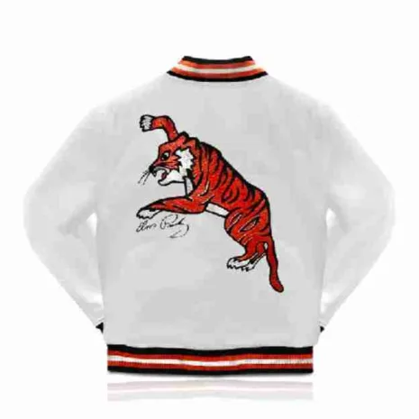 Elvis-Presley-White-Jacket.jpg Elvis-Presley-White-Jacket.jpg