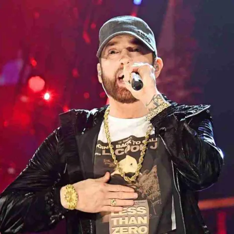 Eminem-Black-Super-Bowl-Jacket-1.jpg