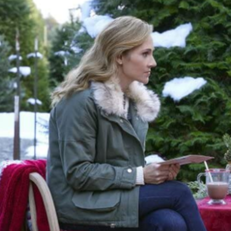 Five-More-Minutes-Nikki-Deloach-Green-Jacket1.png Five-More-Minutes-Nikki-Deloach-Green-Jacket1.png