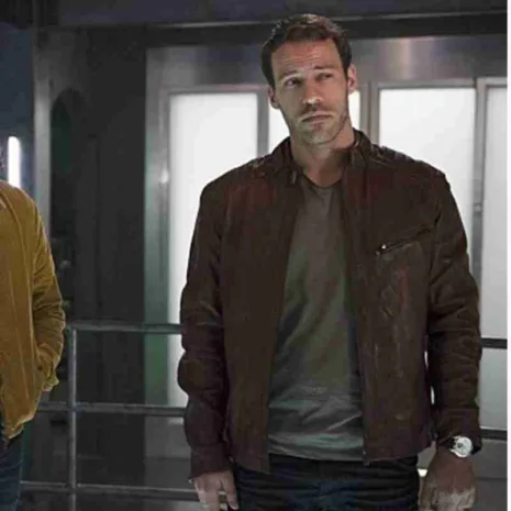 Flash-Season-2-Carter-Hall-Hawkman-Leather-Jacket.jpg