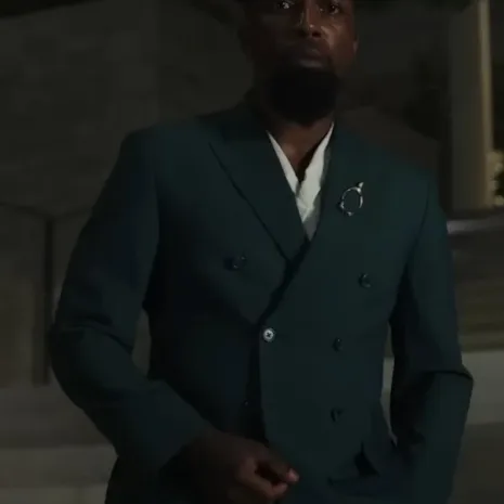 Glass-Onion-A-Knives-Out-Mystery-Leslie-Odom-Jr-Green-Coat.jpg Glass-Onion-A-Knives-Out-Mystery-Leslie-Odom-Jr-Green-Coat.jpg