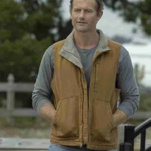 Hightown S02 Ray Abruzzo Vest