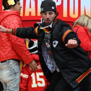 Kansas city chiefs victory parade black jacket