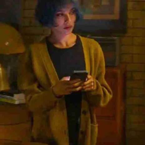 Kimi-2022-Zoe-Kravitz-Yellow-Sweater.jpg Kimi-2022-Zoe-Kravitz-Yellow-Sweater.jpg