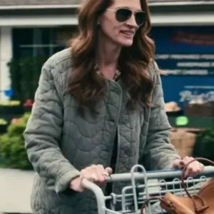 Leave The World Behind 2023 Julia Roberts Quilted Jacket