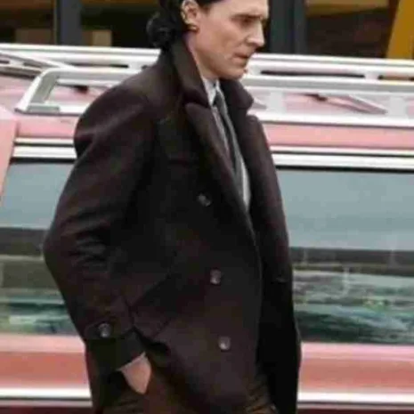 Loki-Season-2-Tom-Hiddleston-Brown-Peacoat.jpg Loki-Season-2-Tom-Hiddleston-Brown-Peacoat.jpg