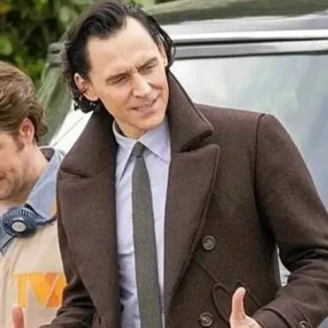 Loki-Tom-Hiddleston-Peacoat.webp