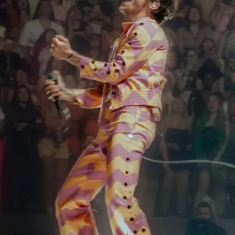 Love-On-Tour-Concert-Harry-Styles-Tracksuit.jpg Love-On-Tour-Concert-Harry-Styles-Tracksuit.jpg