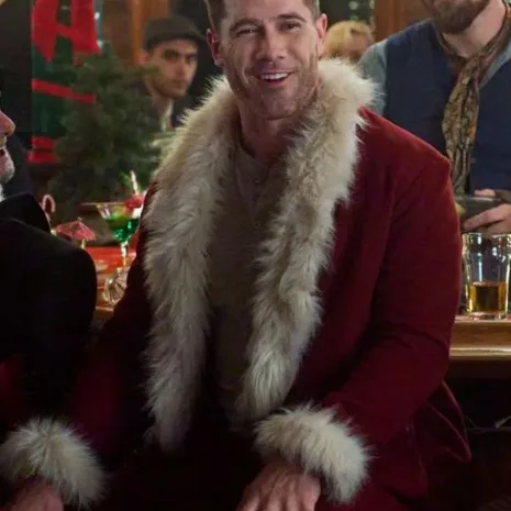 Luke-Macfarlane-Catch-Me-If-You-Claus-2023-Red-Coat1.webp Luke-Macfarlane-Catch-Me-If-You-Claus-2023-Red-Coat1.webp