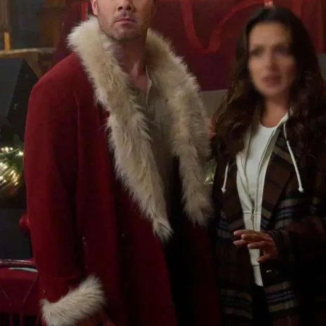 Luke-Macfarlane-Catch-Me-If-You-Claus-2023-Red-Coat2.webp Luke-Macfarlane-Catch-Me-If-You-Claus-2023-Red-Coat2.webp