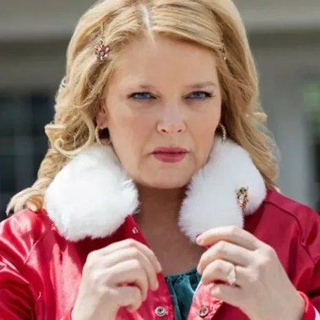 Melissa-Peterman-Haul-Out-The-Holly-Lit-Up-Red-Jacket.jpg
