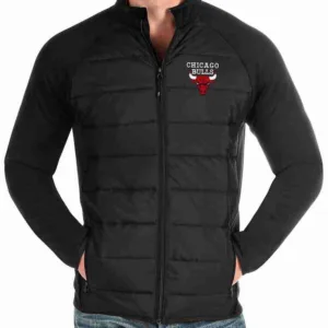 Mens Antigua Black Chicago Bulls Altitude Jacket