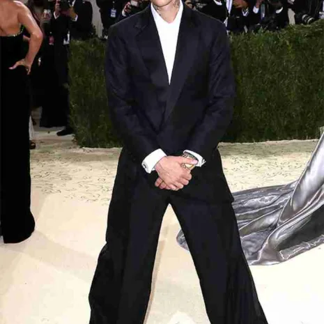 Met-Gala-2021-Justin-Bieber-Black-Blazer.jpg Met-Gala-2021-Justin-Bieber-Black-Blazer.jpg