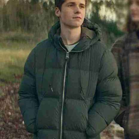 Milo-Campanale-Elves-Kasper-Jacket.jpg Milo-Campanale-Elves-Kasper-Jacket.jpg