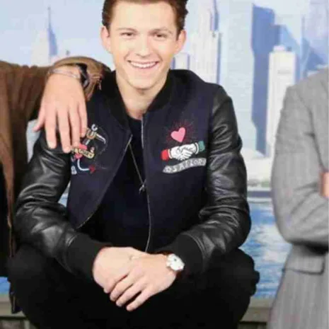 NYC-Photocall-Fashion-Tom-Holland-Jacket.jpeg NYC-Photocall-Fashion-Tom-Holland-Jacket.jpeg