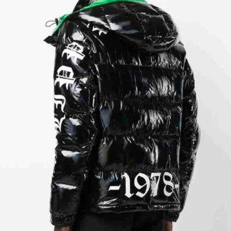 Philipp-Plein-Puffer-Jacket.jpg Philipp-Plein-Puffer-Jacket.jpg