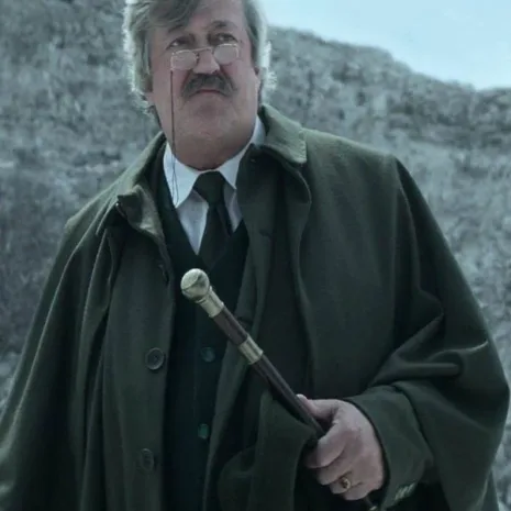 Sandman-2022-Stephen-Fry-Green-Trench-Coat.jpg