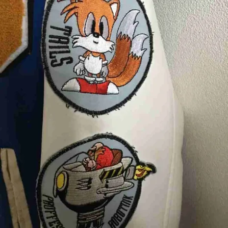 Sonic-the-Hedgehog-Blue-Jacket.jpg Sonic-the-Hedgehog-Blue-Jacket.jpg