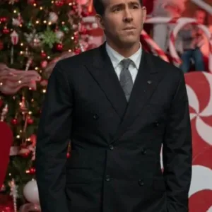 Spirited Ryan Reynolds Black Blazer