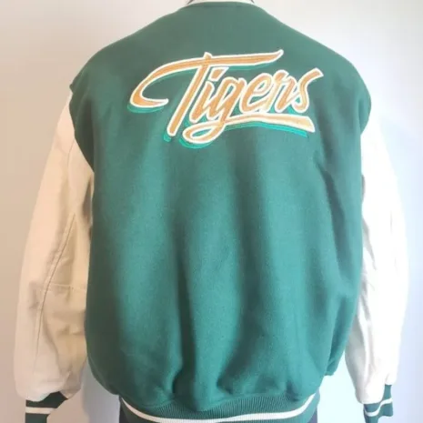 Stranger-Things-X-HM-Hawkins-Tigers-Varsity-Jacket5.jpg Stranger-Things-X-HM-Hawkins-Tigers-Varsity-Jacket5.jpg