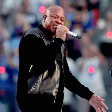 Super-Bowl-2022-Dr.-Dre-Jacket.jpg Super-Bowl-2022-Dr.-Dre-Jacket.jpg