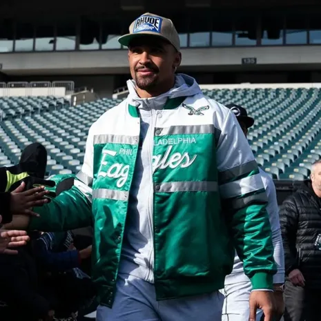 Super-Bowl-LVII-Philadelphia-Eagles-Jalen-Hurts-Green-Jacket.jpg Super-Bowl-LVII-Philadelphia-Eagles-Jalen-Hurts-Green-Jacket.jpg