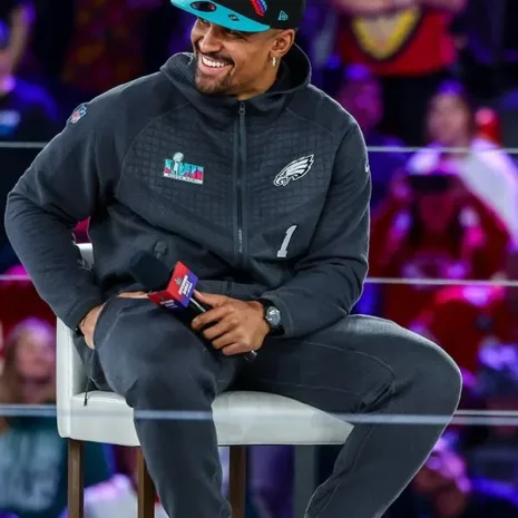 Super-Bowl-LVII-Philadelphia-Eagles-Jalen-Hurts-Tracksuit.jpg Super-Bowl-LVII-Philadelphia-Eagles-Jalen-Hurts-Tracksuit.jpg