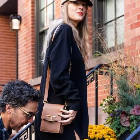 Taylor-Swift-Stella-McCartney-Shirt4.jpg Taylor-Swift-Stella-McCartney-Shirt4.jpg