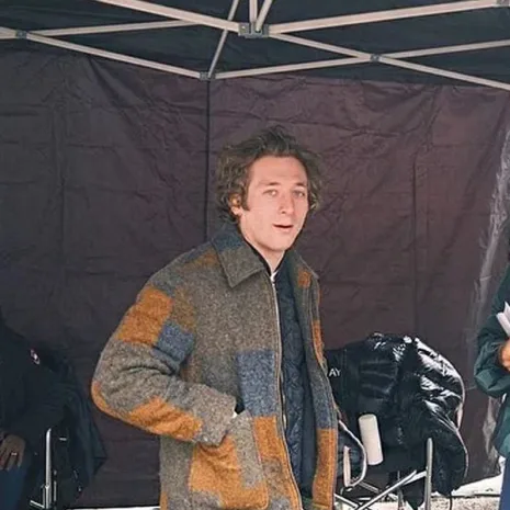 The-Bear-S02-Jeremy-Allen-White-Jacket4.jpg The-Bear-S02-Jeremy-Allen-White-Jacket4.jpg