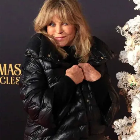 The-Christmas-Chronicles-2-Goldie-Hawn-Jacket1.jpg The-Christmas-Chronicles-2-Goldie-Hawn-Jacket1.jpg