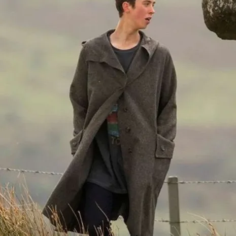 The-Kid-Who-Would-be-King-Angus-Imrie-Coat.jpg