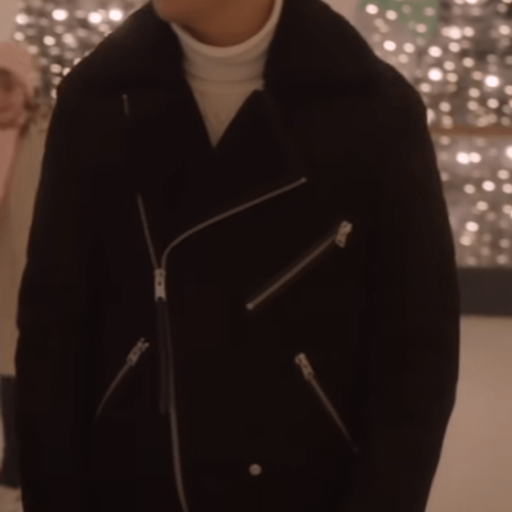 The-Princess-Switch-3-Remy-Hii-Jacket.png The-Princess-Switch-3-Remy-Hii-Jacket.png