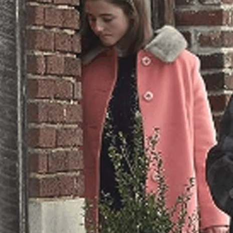 Thomasin-McKenzi-Eileen-2023-Pink-Coat1.gif Thomasin-McKenzi-Eileen-2023-Pink-Coat1.gif