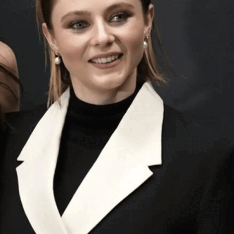 Thomasin-McKenzie-Eileen-2023-Black-Blazer1.gif Thomasin-McKenzie-Eileen-2023-Black-Blazer1.gif