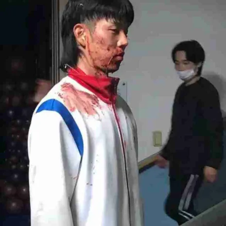 Yoon-Gwi-Nam-All-Of-Us-Are-Dead-White-Jacket.jpg Yoon-Gwi-Nam-All-Of-Us-Are-Dead-White-Jacket.jpg