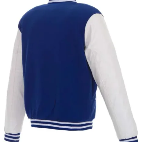 a-rainy-day-in-new-york-ashleigh-poncho-2.jpg a-rainy-day-in-new-york-ashleigh-poncho-2.jpg