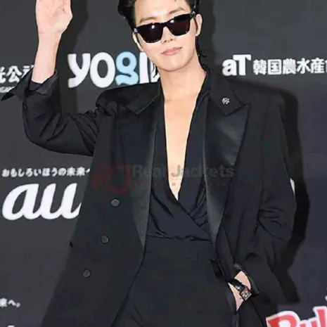 mama-2022-jung-hoseok-black-blazer.jpg mama-2022-jung-hoseok-black-blazer.jpg