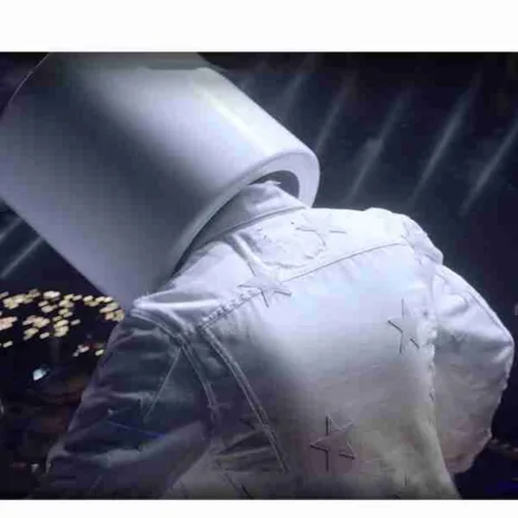 marshmello-uefa-final-jacket.jpg marshmello-uefa-final-jacket.jpg