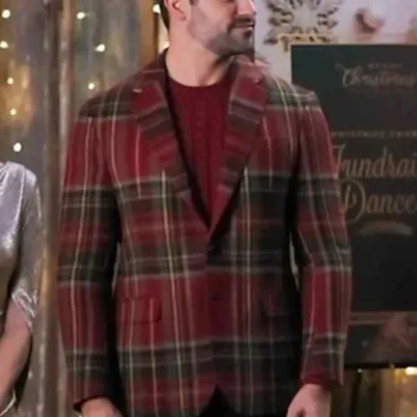 max-xmas-plaid-coat.jpg