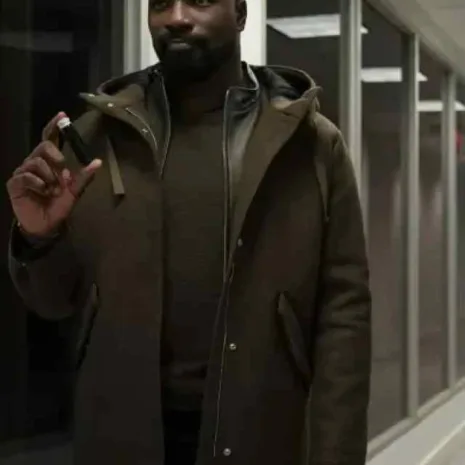 mike-colter-evil-s03-hooded-coat.jpg